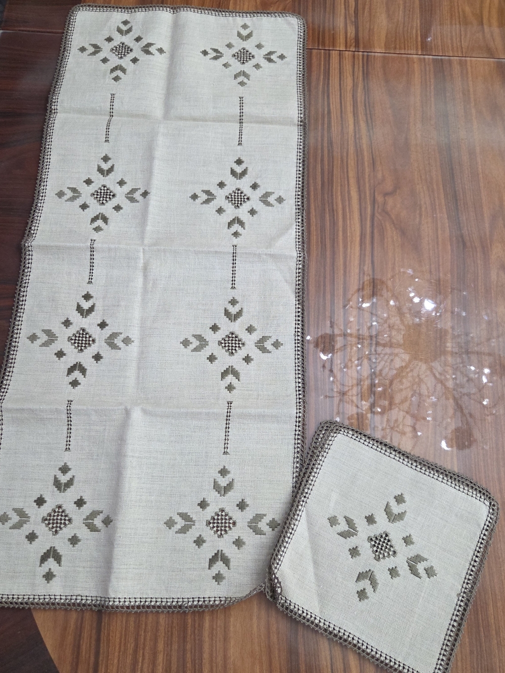 Lefkara Lace Beige Embroidered Table Runner and Placemat Set Of 3
